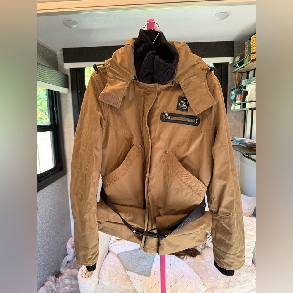 Piero Guidi Brown ski Jacket with Embroidered Detail old money large